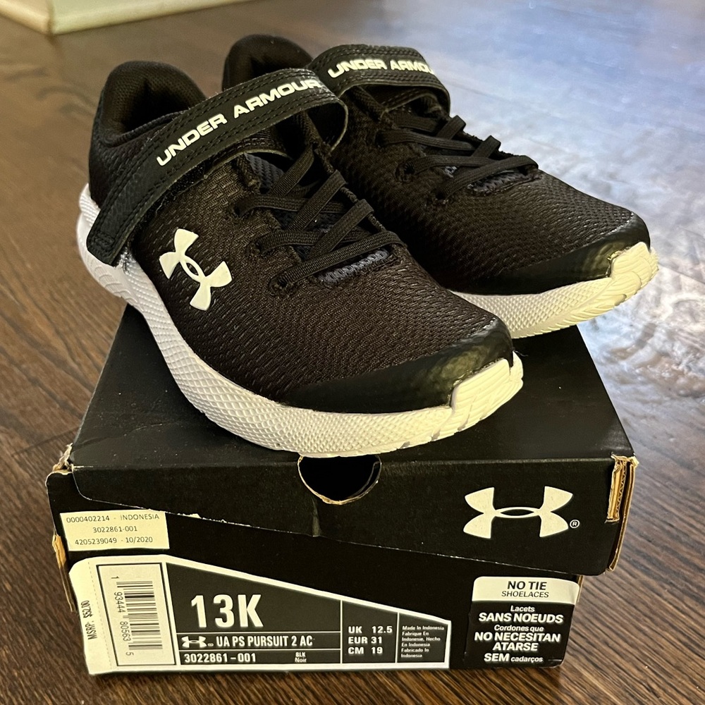 Boys Under Armour PS Pursuit shoes 13 kids